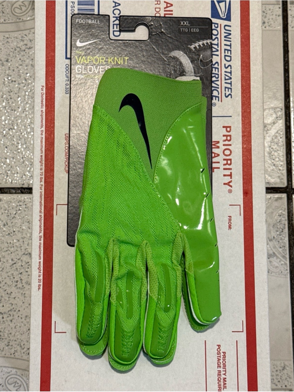 New Nike Vapor Knit Magnigrip Football Gloves Green Men’s Size XXL DX4529-301